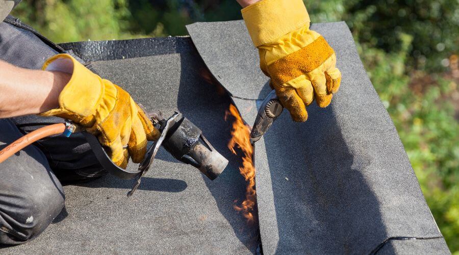 Professional gutter cleaning in Alpine, NY